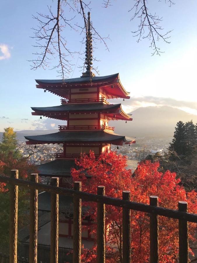 Mt Fuji Glamping Tourist Villa Kawaguchiko ฟูจิคาวากุจิโกะ ภายนอก รูปภาพ