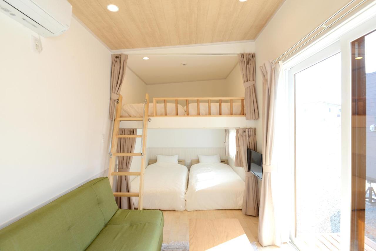 Mt Fuji Glamping Tourist Villa Kawaguchiko ฟูจิคาวากุจิโกะ ภายนอก รูปภาพ